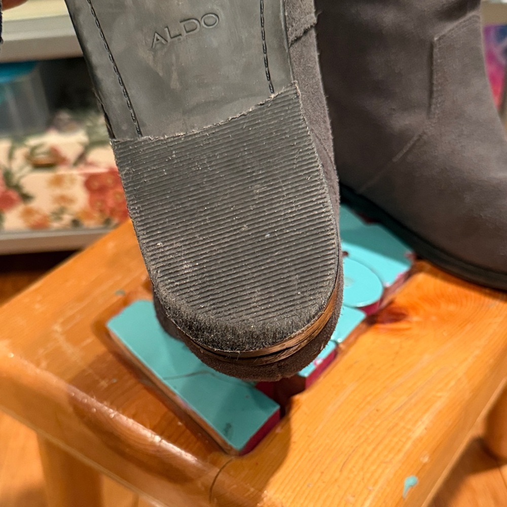 Aldo Gray Ankle Boots - Picture 7 of 16
